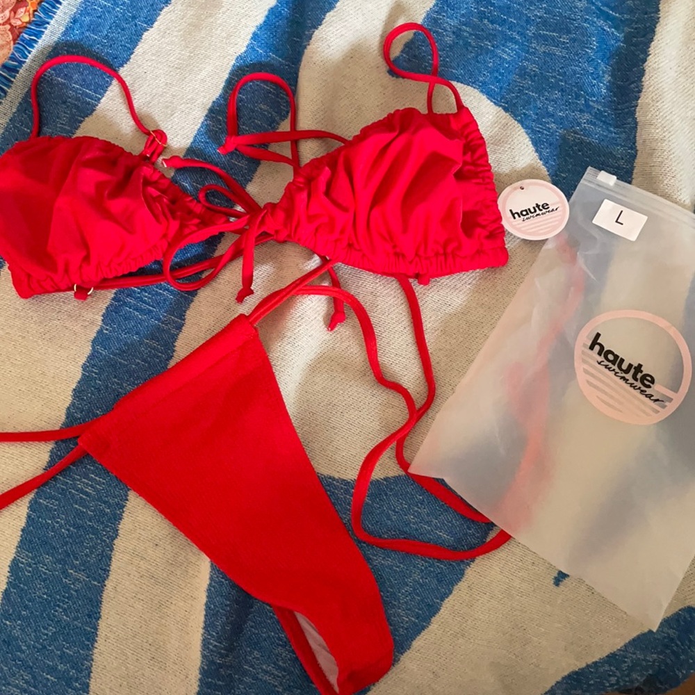 Haute Swim wear Vibrant red (L)